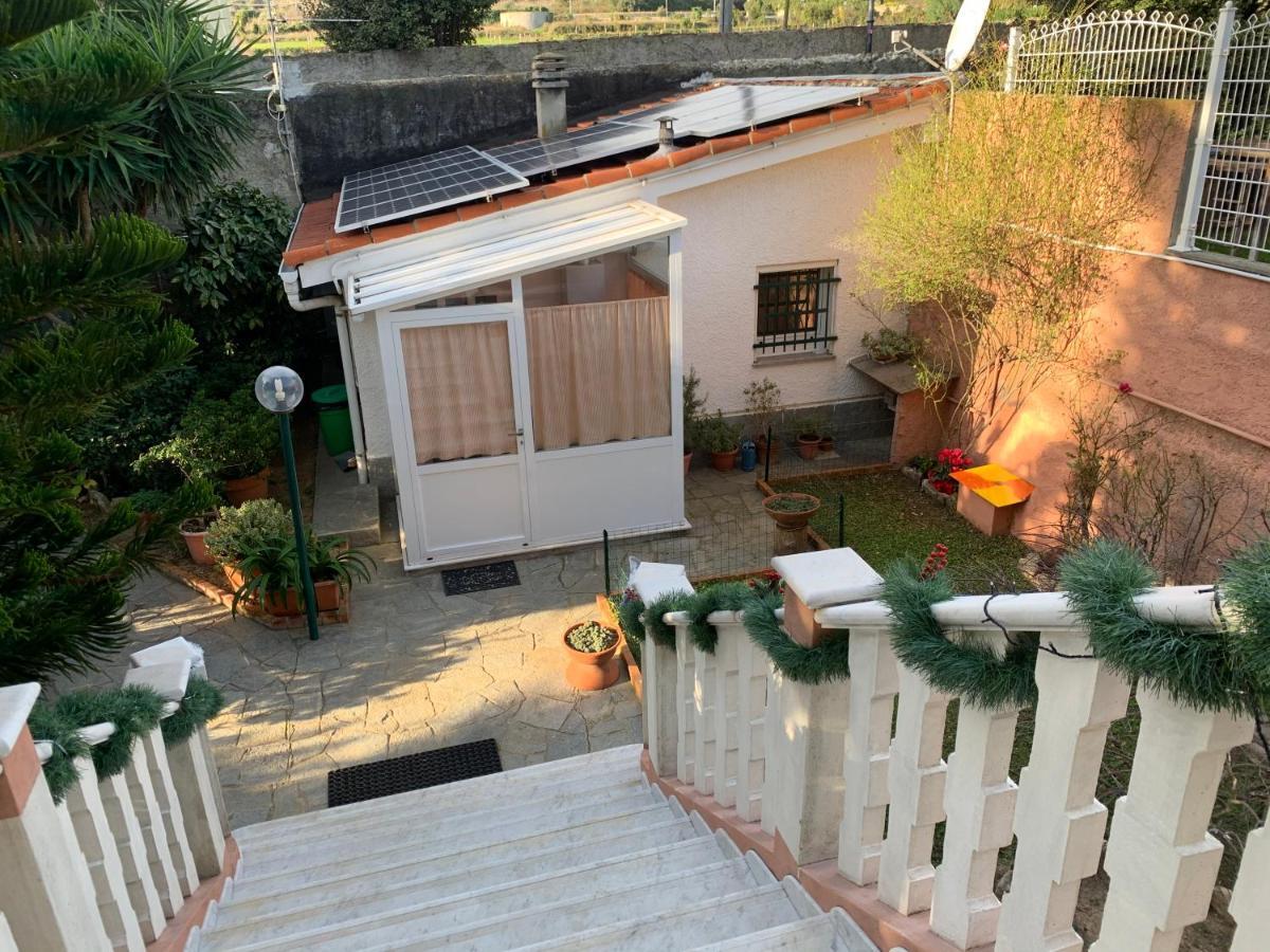 Resort Dependance Di Villa Rosa Maria Savona Dış mekan fotoğraf